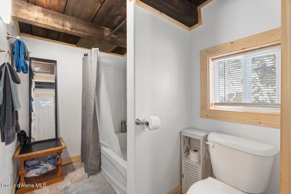741 9 Mile Creek Road Wallace, ID 83873