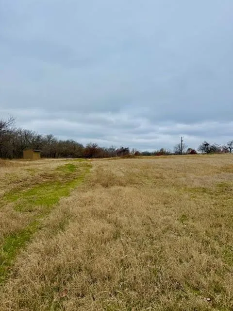 702 County Road 3597 Boyd, TX 76023