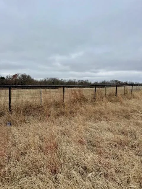 702 County Road 3597 Boyd, TX 76023