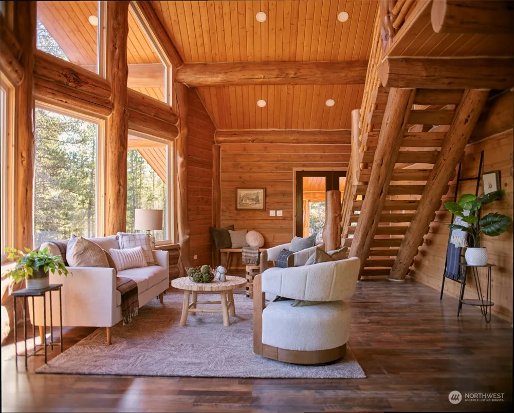 192 Sasquatch Way Cougar, WA 98616
