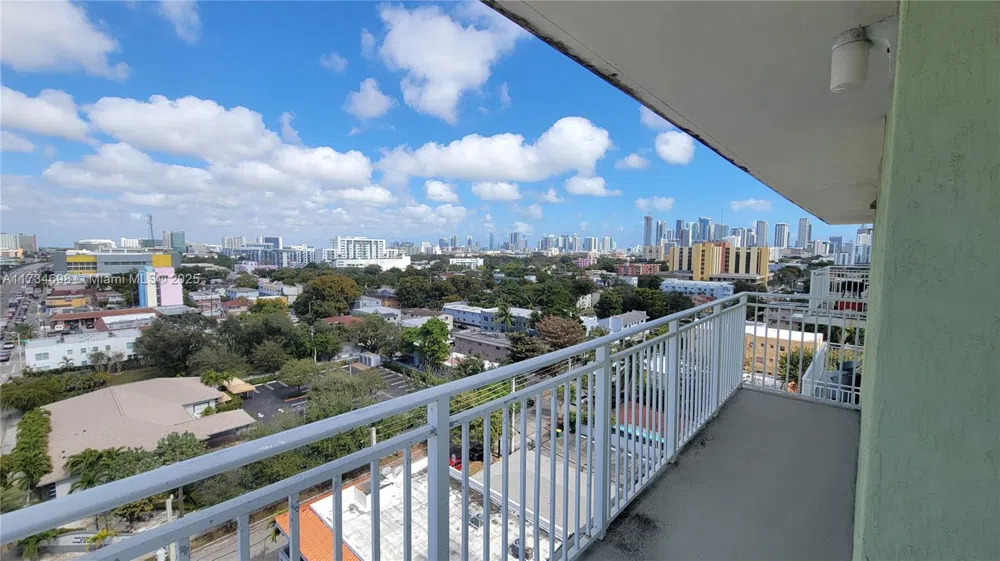 219 NW 12th Ave #1004 Miami, FL 33128