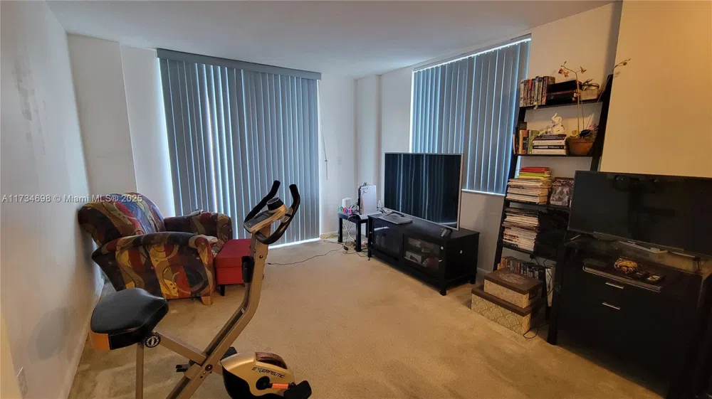 219 NW 12th Ave #1004 Miami, FL 33128