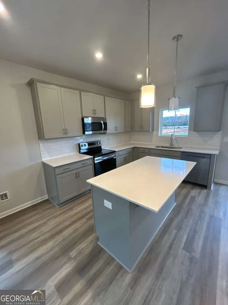 UNIT 1 Grove LOOP Blue Ridge, GA 30513