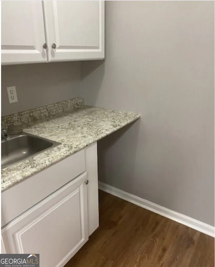 527 Us Highway 80 W Savannah, GA 31408