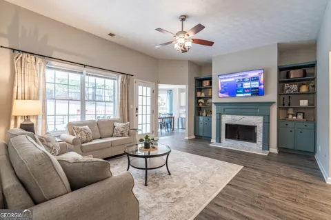 104 Kingston Pointe DR