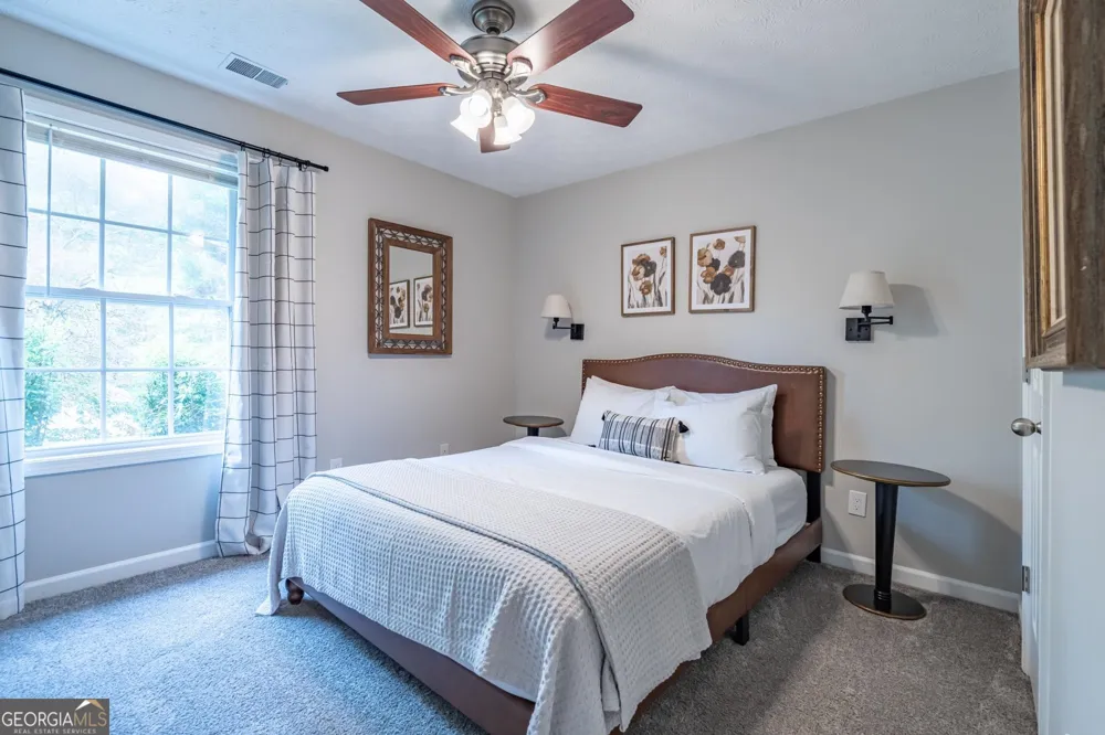 104 Kingston Pointe DR Kingston, GA 30145