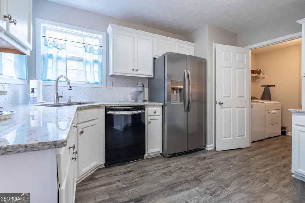 104 Kingston Pointe DR Kingston, GA 30145