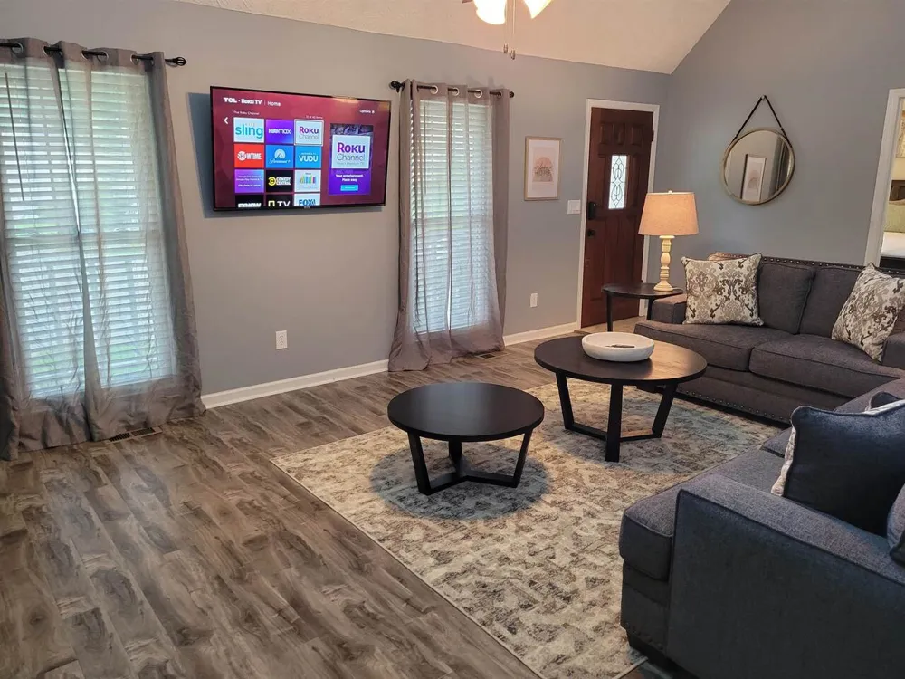 1356 Velvet CRK Marietta, GA 30008