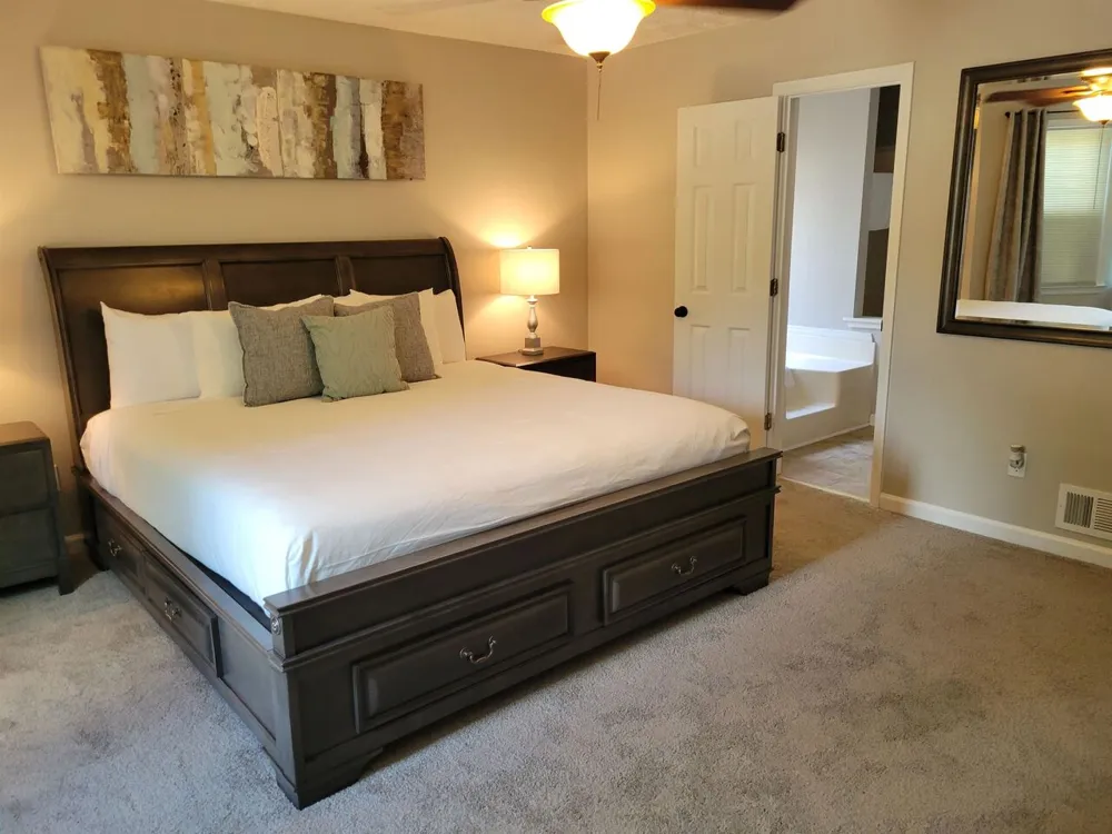 1356 Velvet CRK Marietta, GA 30008