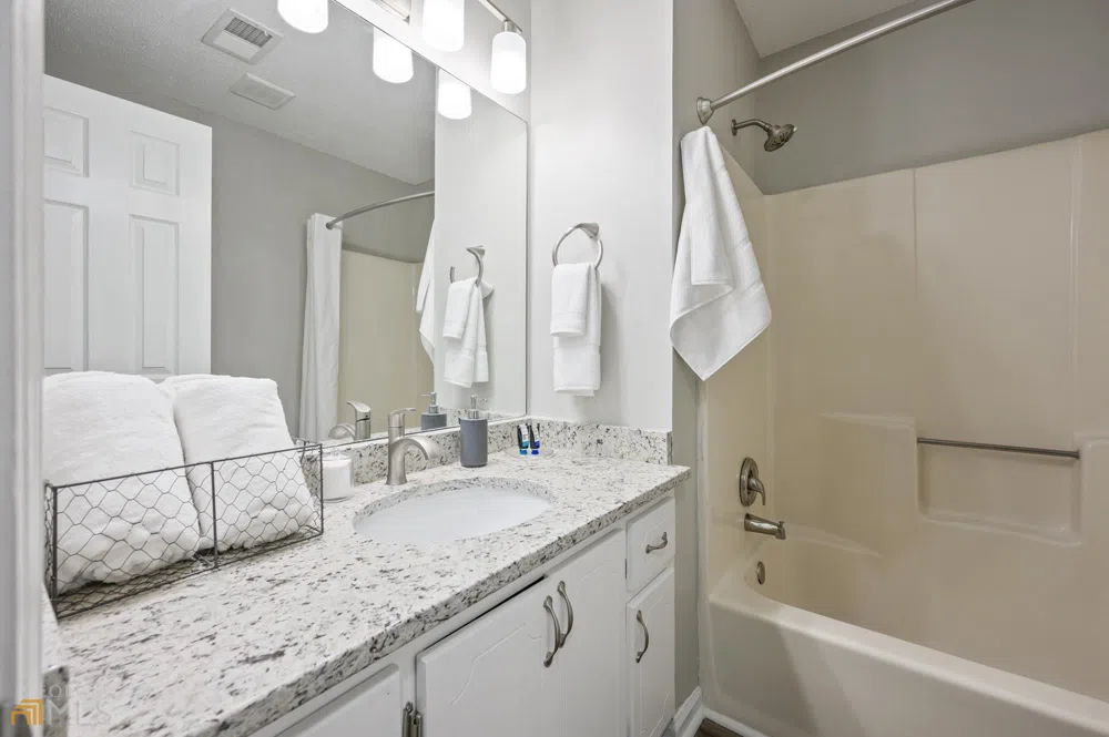 25 Jennifer LN Rydal, GA 30171