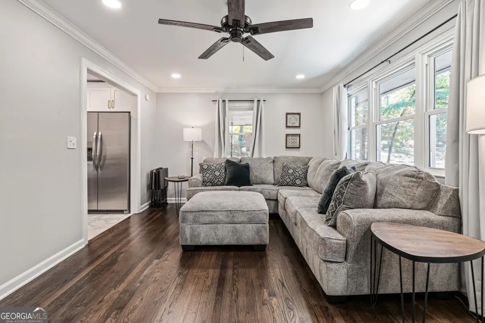 6 Oriole DR Cartersville, GA 30121