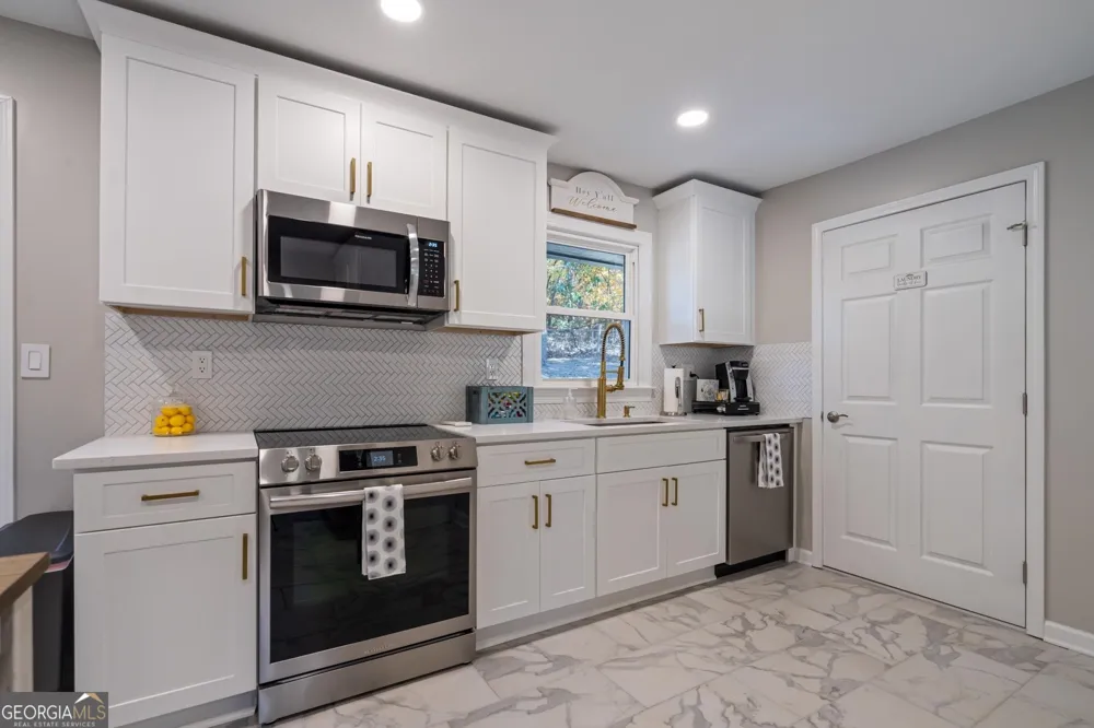 6 Oriole DR Cartersville, GA 30121