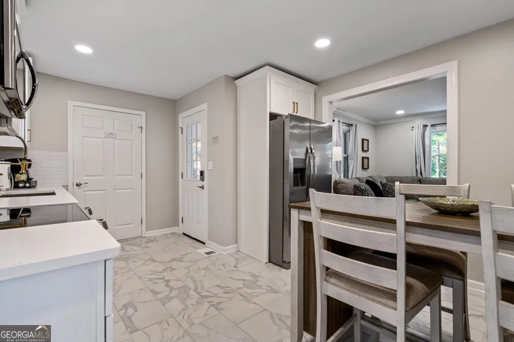 6 Oriole DR Cartersville, GA 30121