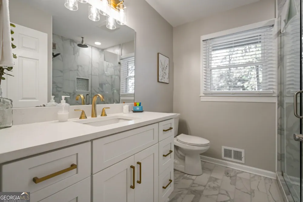 6 Oriole DR Cartersville, GA 30121