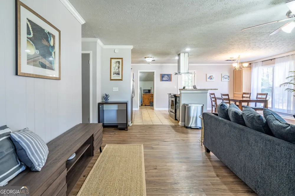 4375 Park ST Acworth, GA 30101