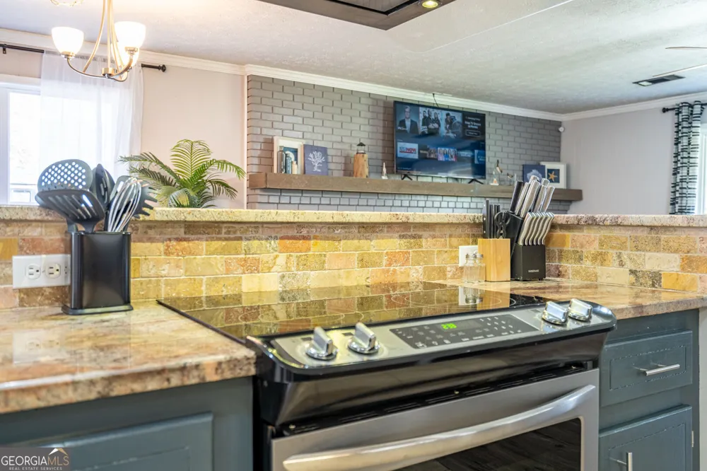 4375 Park ST Acworth, GA 30101