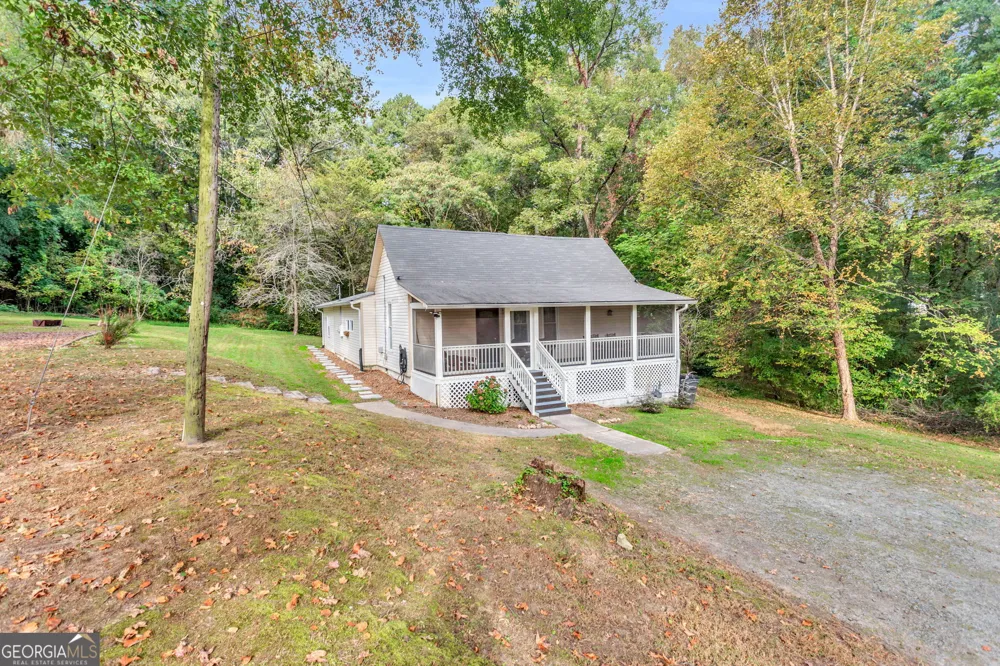 4481 McLain CIR Acworth, GA 30101