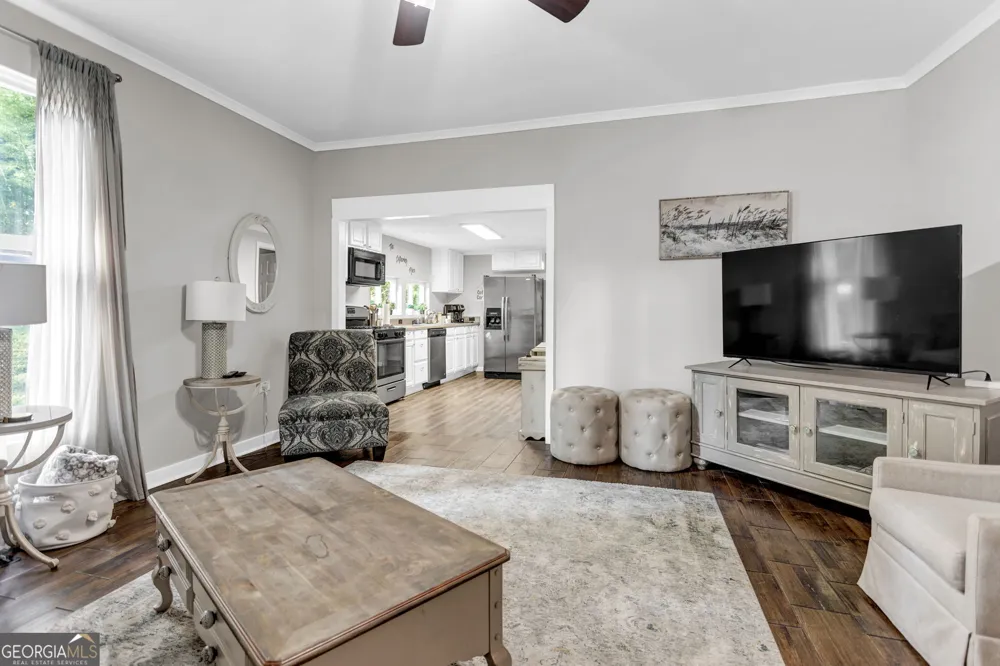4481 McLain CIR Acworth, GA 30101