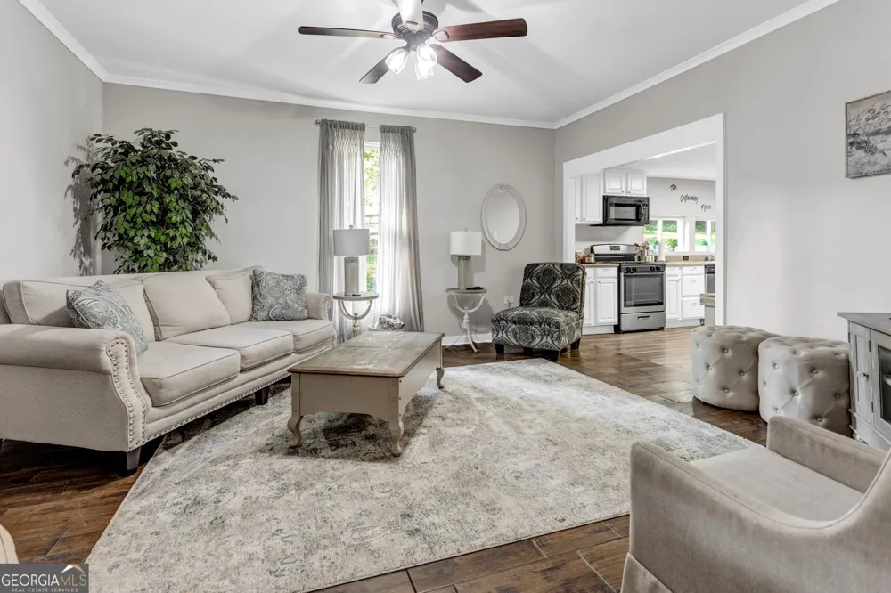 4481 McLain CIR Acworth, GA 30101