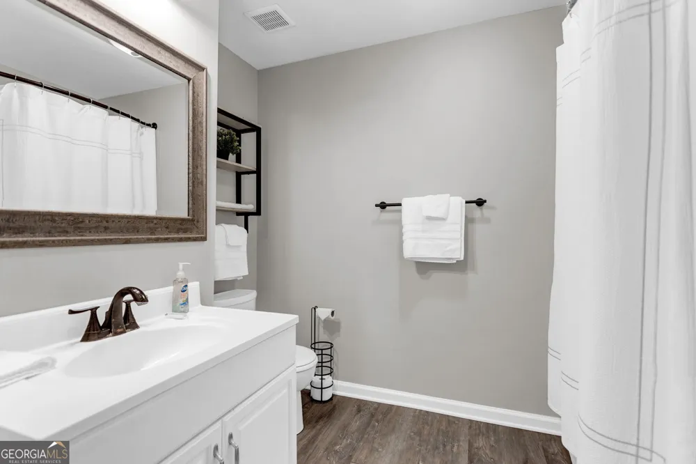 4481 McLain CIR Acworth, GA 30101