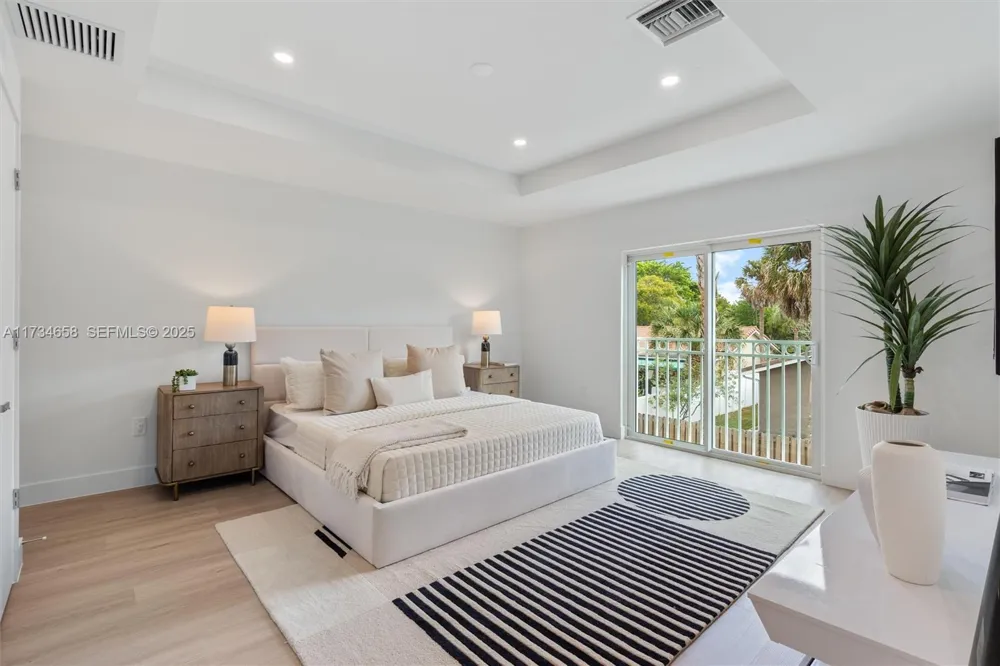 1567 NW 94TH Way #10 Coral Springs, FL 33071