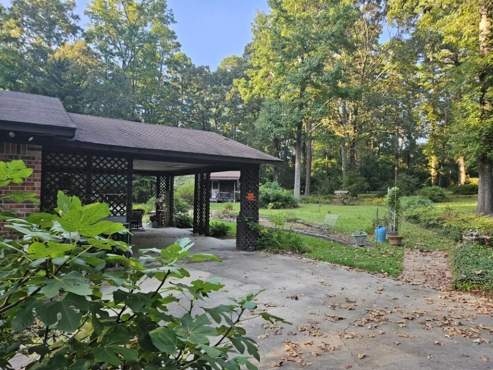 7105 Rodessa Ida Road Ida, LA 71044