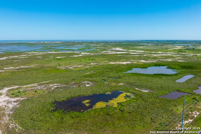 2710 FM 1069 Rockport, TX 78382