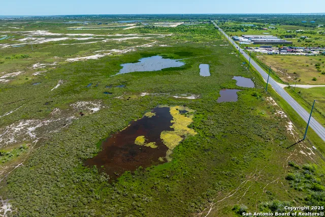2710 FM 1069 Rockport, TX 78382