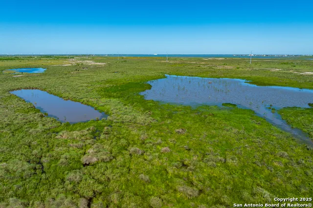 2710 FM 1069 Rockport, TX 78382