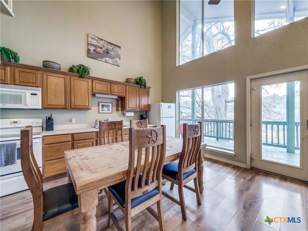 6780 River Road New Braunfels, TX 78132