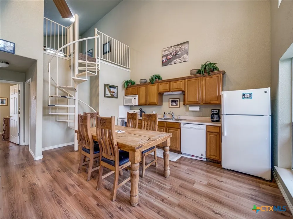 6780 River Road New Braunfels, TX 78132