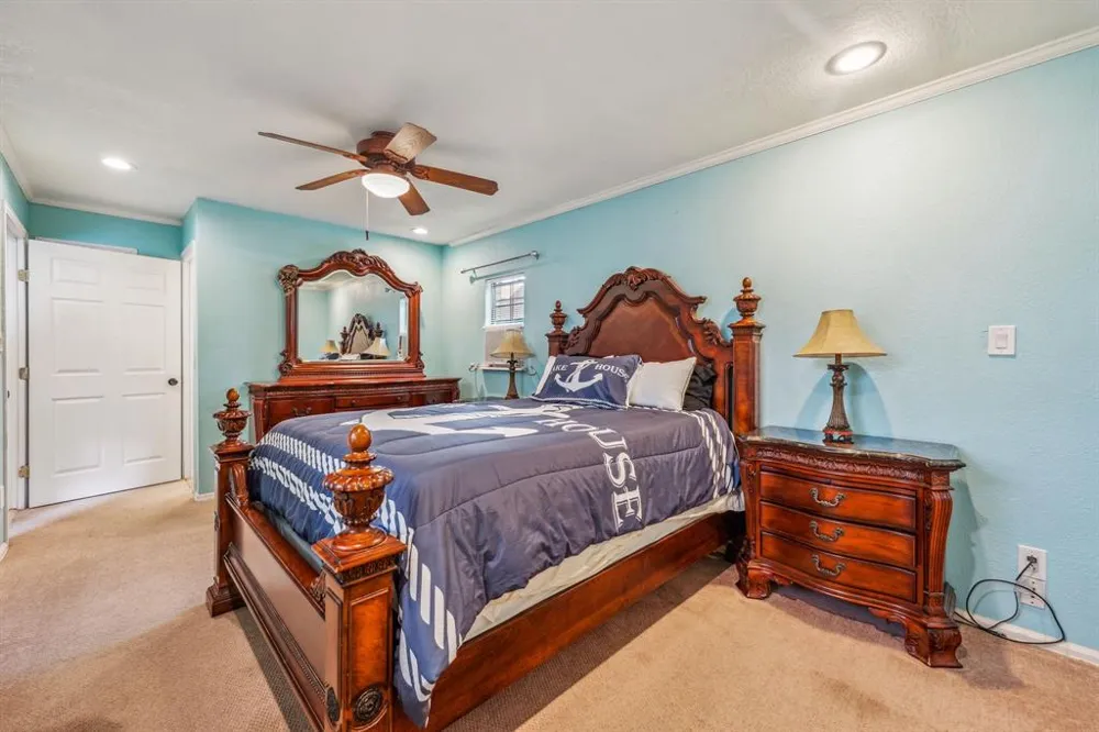 1662 Rogers Road Newark, TX 76071