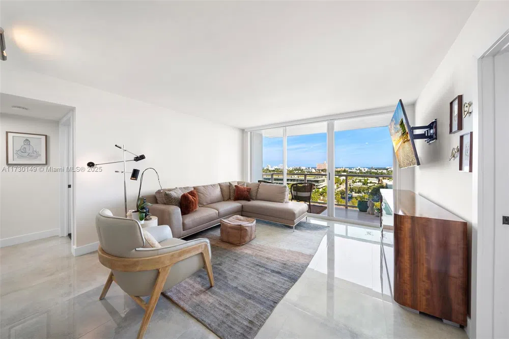 650 West Ave #1004 Miami Beach, FL 33139