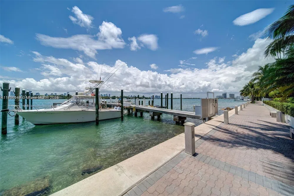 650 West Ave #1004 Miami Beach, FL 33139