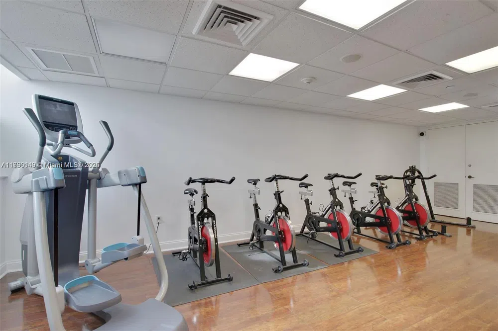 650 West Ave #1004 Miami Beach, FL 33139