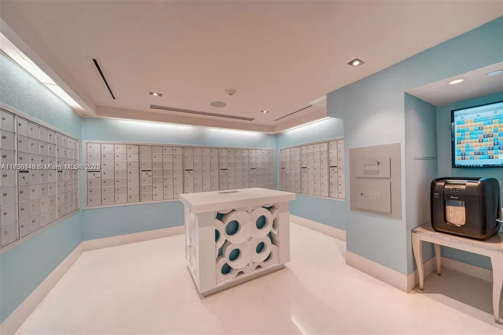 650 West Ave #1004 Miami Beach, FL 33139