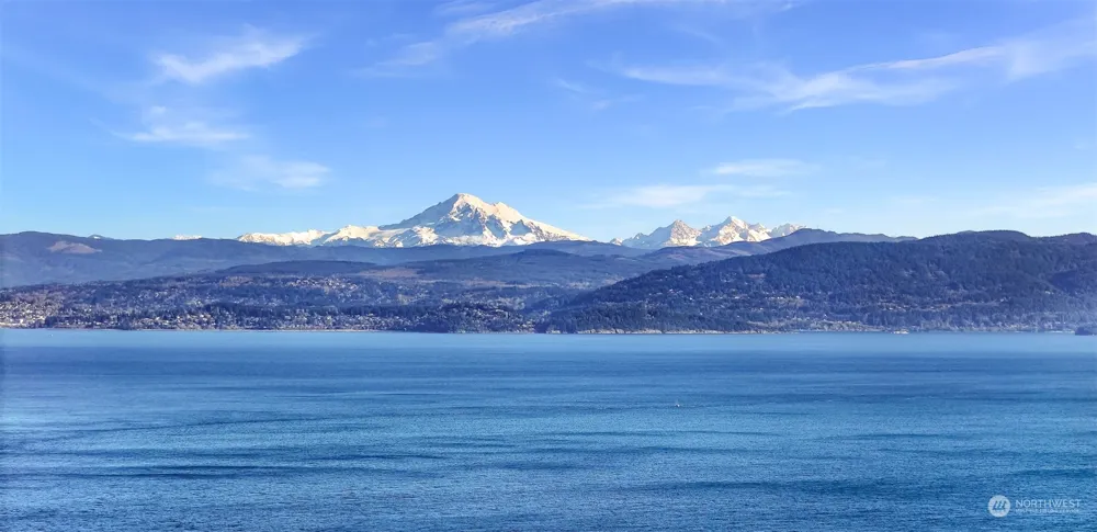 2981 Hales Passage Drive Lummi Island, WA 98262