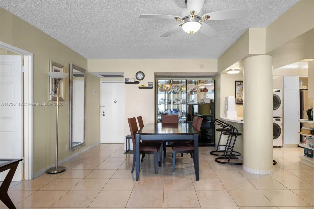 3725 S Ocean Dr #1110 Hollywood, FL 33019