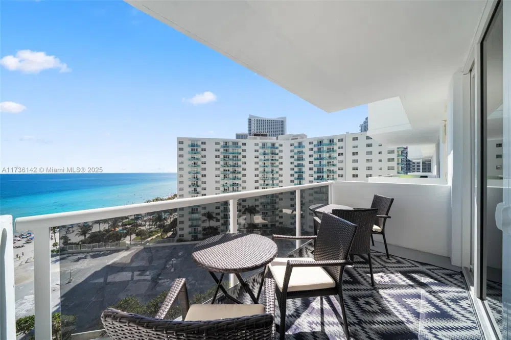 3725 S Ocean Dr #1110 Hollywood, FL 33019