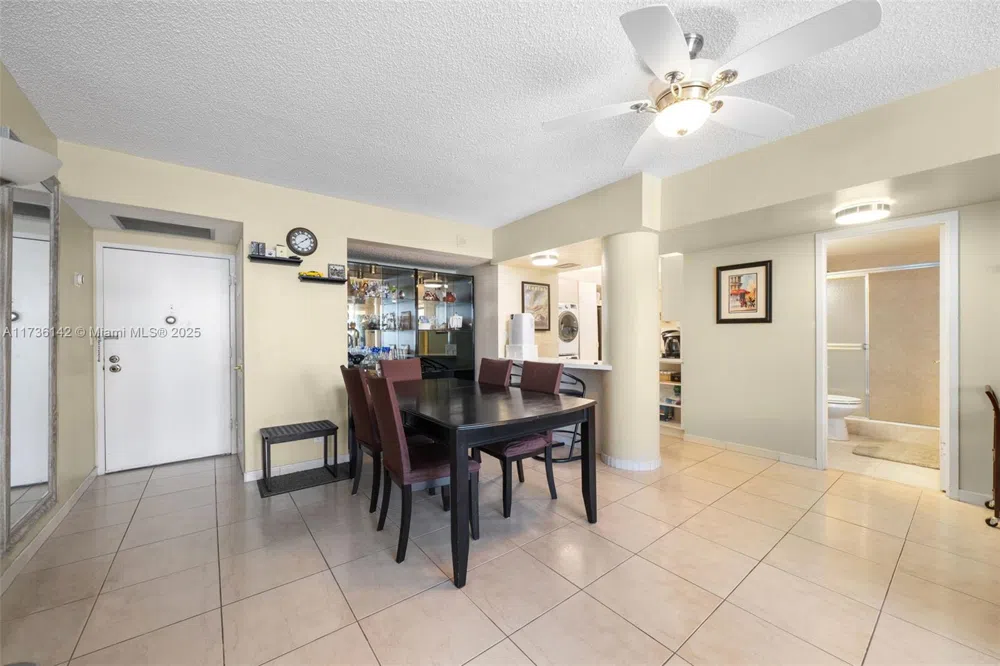 3725 S Ocean Dr #1110 Hollywood, FL 33019