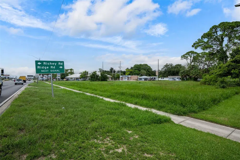 00 US HWY 19 Port Richey, FL 34668