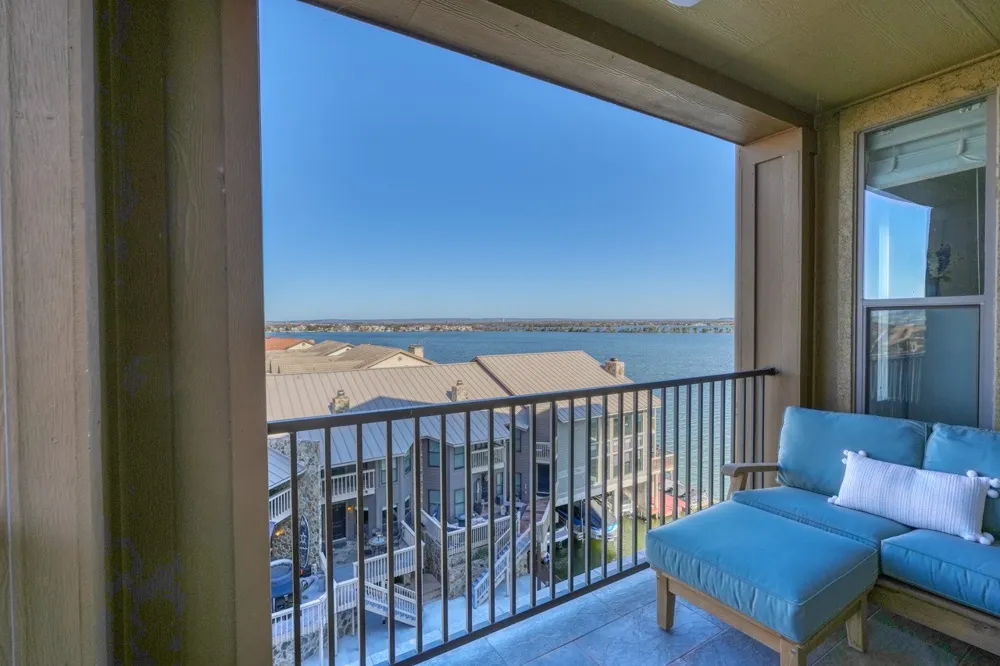 1001 The Cape Road #46 Horseshoe Bay, TX 78657