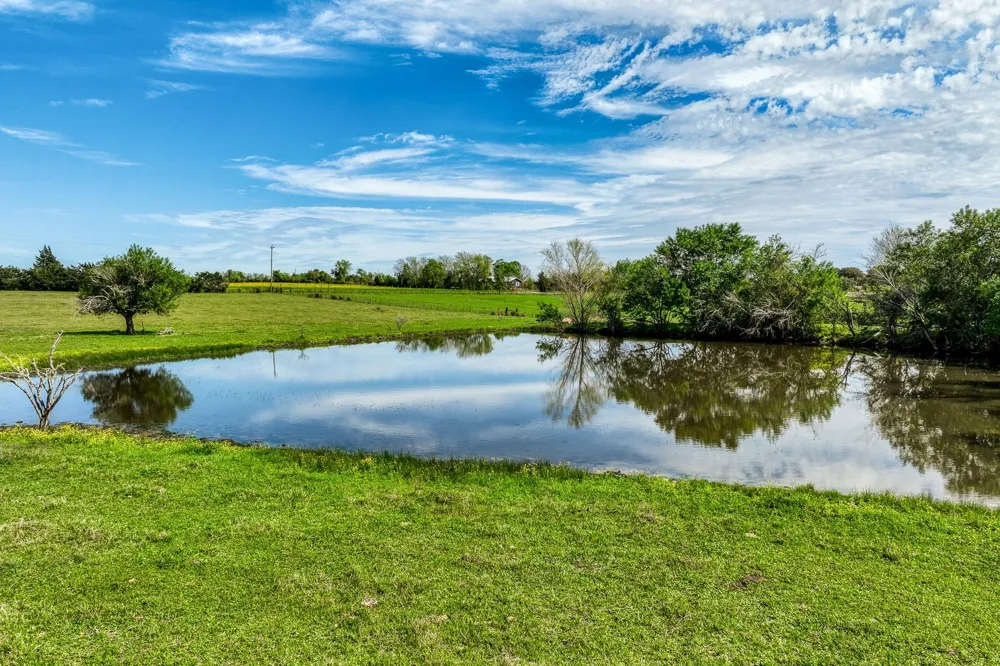 20751 Fm 1155 E Washington, TX 77880