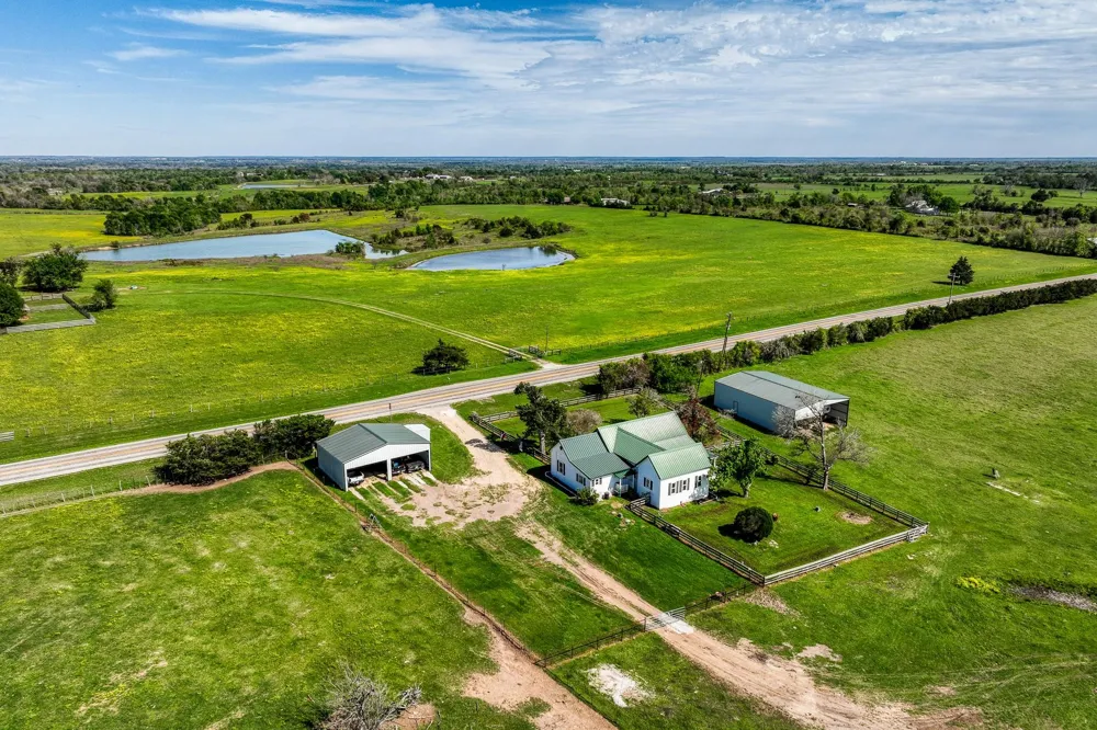 20751 Fm 1155 E Washington, TX 77880