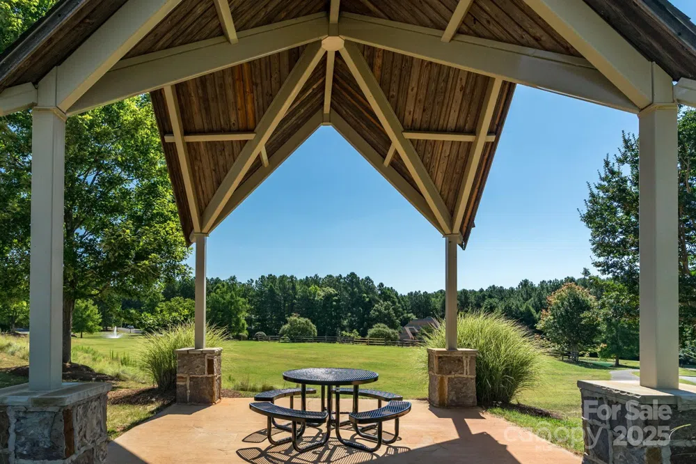 5036 Hermitage Court #211 Belmont, NC 28012