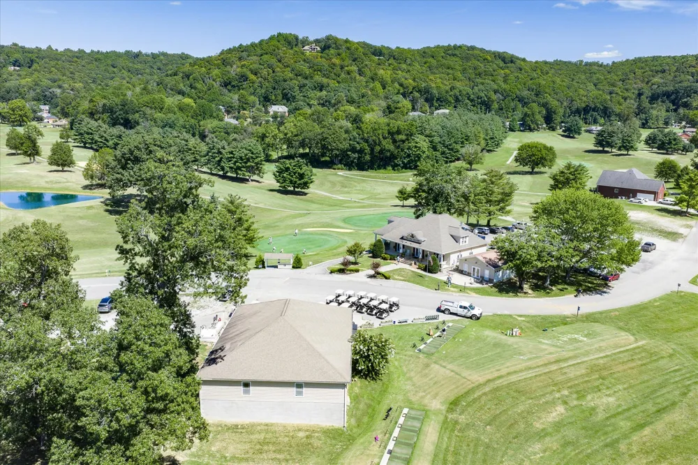 488 S Plantation Dr Cookeville, TN 38506