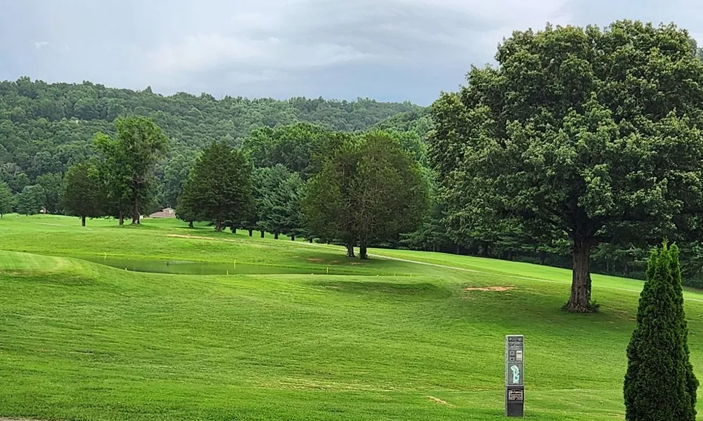 488 S Plantation Dr Cookeville, TN 38506