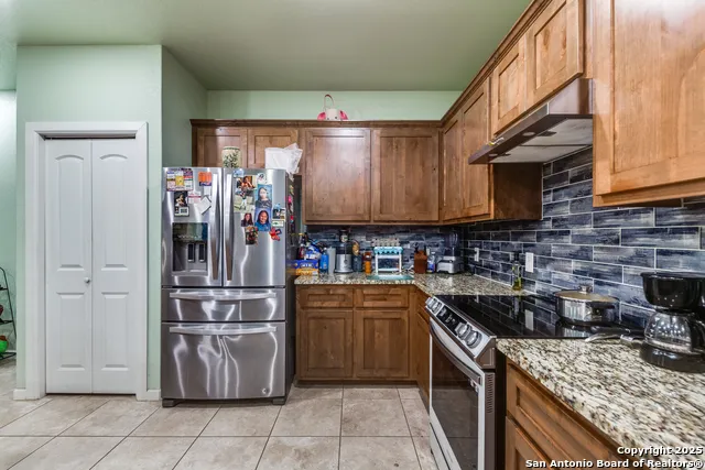285 CR 2471 Hondo, TX 78861