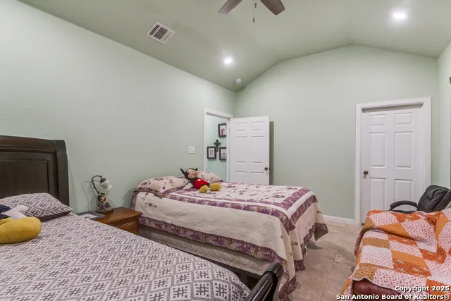 285 CR 2471 Hondo, TX 78861