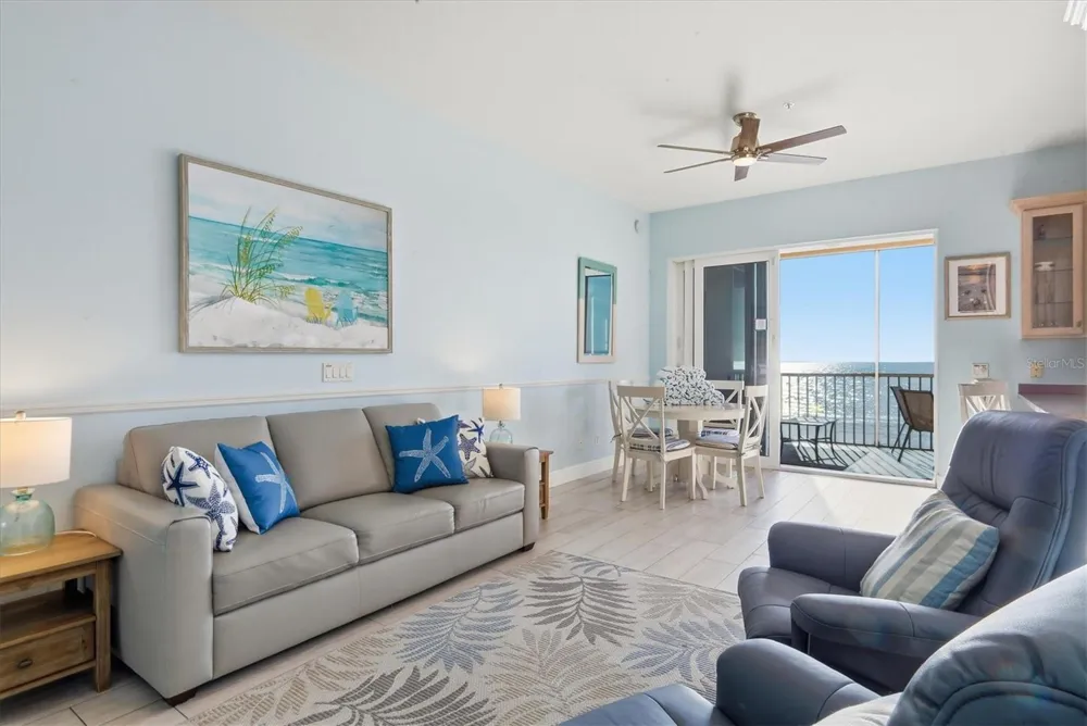 1900 GULF DRIVE #4 Bradenton Beach, FL 34217
